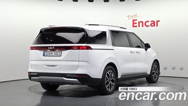 Kia Carnival 2022 — Фото 2/20
