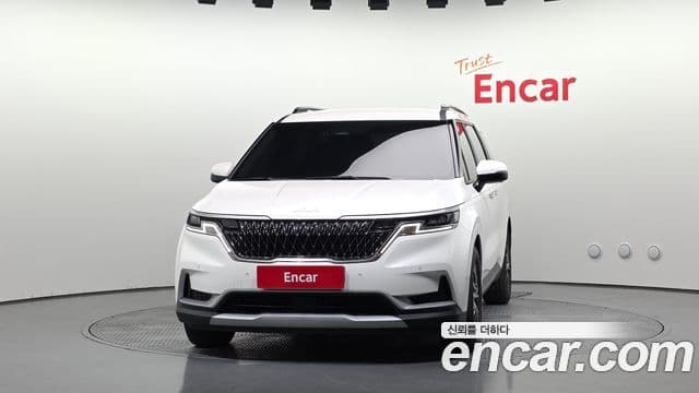 Kia Carnival 2022 — Фото 3/20
