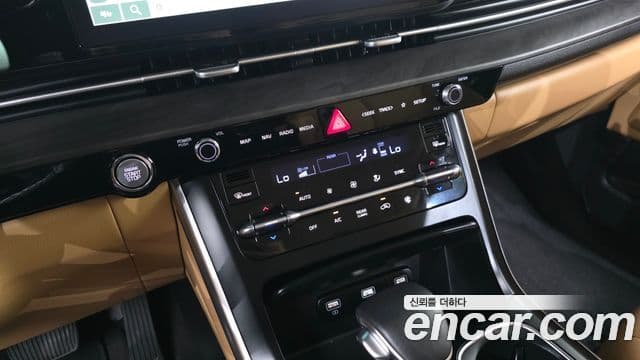 Kia Carnival 2022 — Фото 17/20
