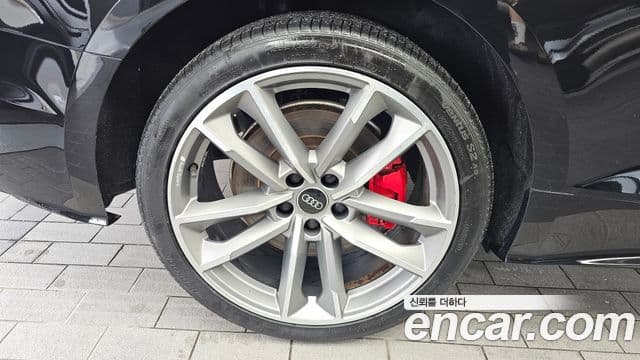 Audi A5 2021 — ფოტო 5/20