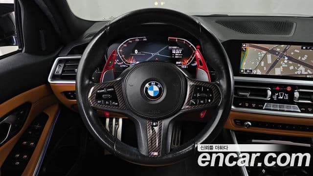BMW 3 Series 2019 — ფოტო 13/20