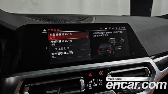 BMW 3 Series 2019 — ფოტო 16/20