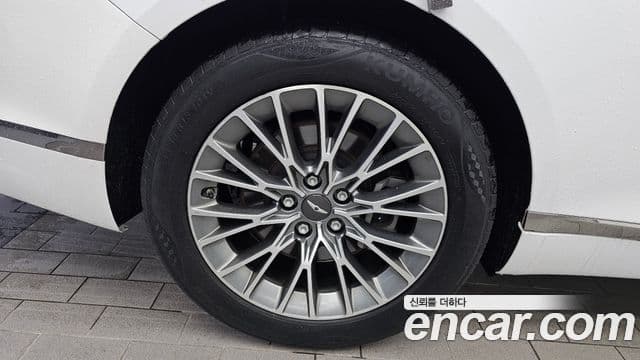 Genesis Electrified G80 2023 — Şəkil 5/20