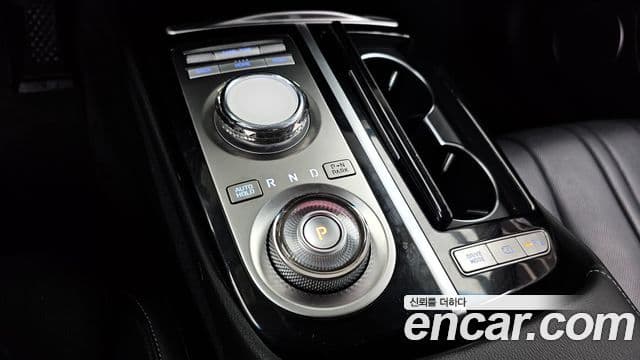 Genesis Electrified G80 2023 — Şəkil 9/20