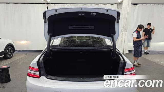 Genesis Electrified G80 2023 — Şəkil 20/20