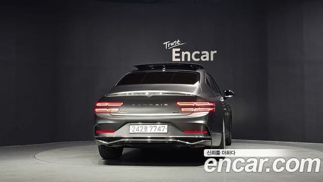 Genesis G80 2024 — Şəkil 9/36