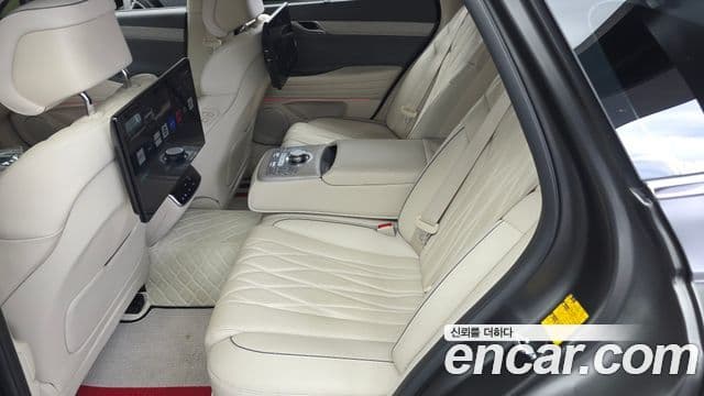 Genesis G80 2024 — Şəkil 16/36