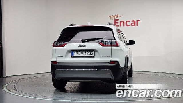 Jeep Cherokee 2022 — Şəkil 4/20