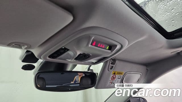 Jeep Cherokee 2022 — фото 17 из 20