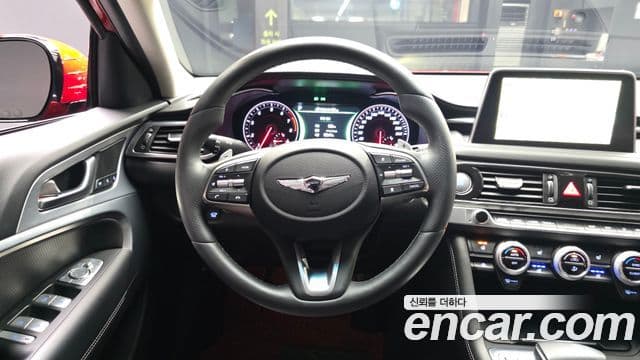 Genesis G70 2019 — фото 13 из 20