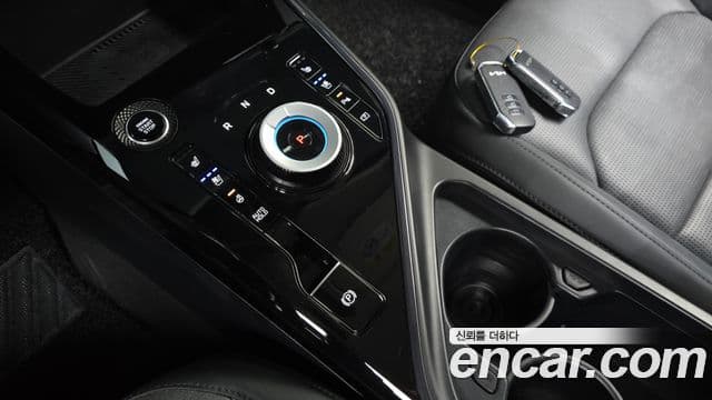 Kia Niro 2022 — Şəkil 9/20