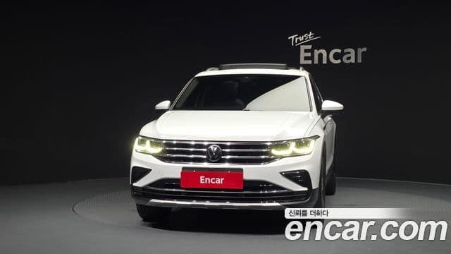 Volkswagen Tiguan 2023 — Photo 7/20