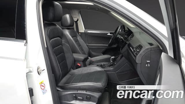 Volkswagen Tiguan 2023 — Photo 3/20