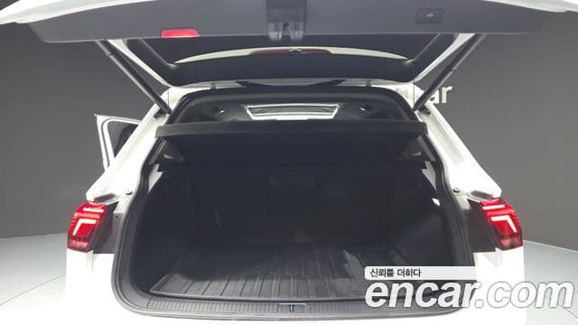 Volkswagen Tiguan 2023 — Photo 20/20