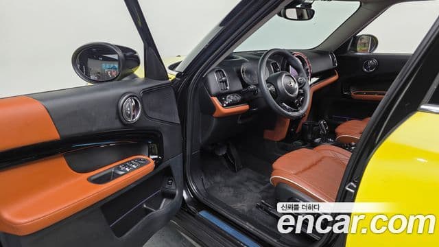 Mini Cooper Countryman 2021 — фото 9 из 20