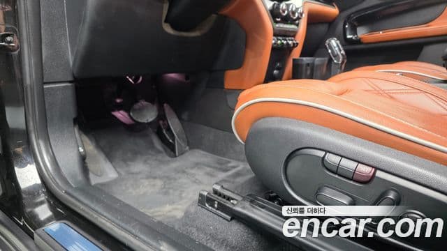 Mini Cooper Countryman 2021 — Photo 8/33