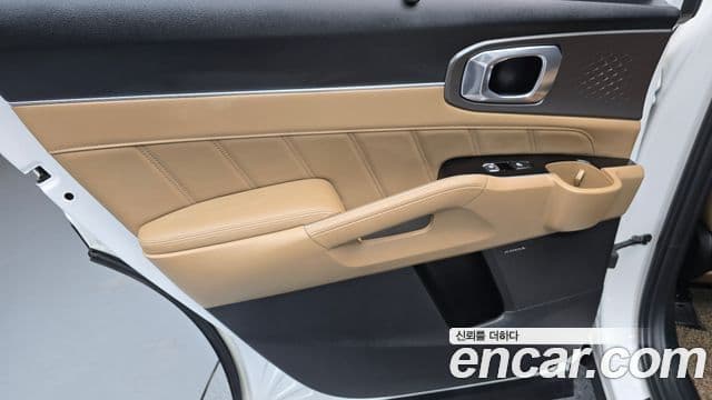 Kia Sorento 2025 — Photo 25/32