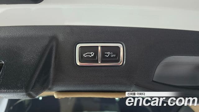 Kia Sorento 2025 — Photo 16/32