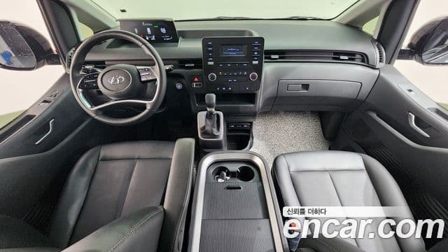 Hyundai Staria 2021 — Şəkil 7/20