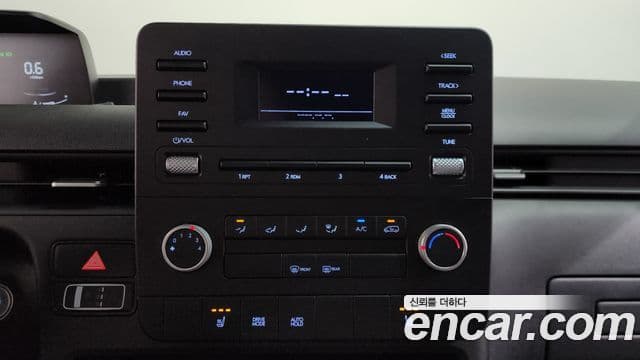 Hyundai Staria 2021 — фото 13 из 20