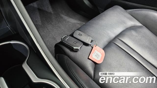 Kia K5 2023 — фото 15 из 20