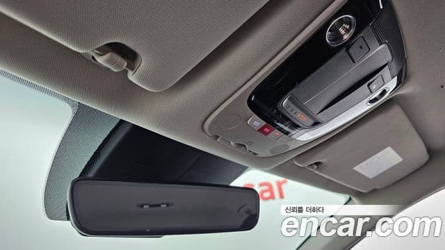 Kia K5 2023 — ფოტო 18/20