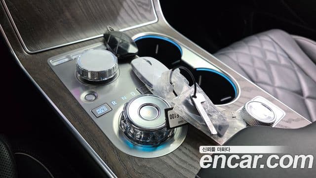 Genesis GV80 2023 — фото 9 из 20