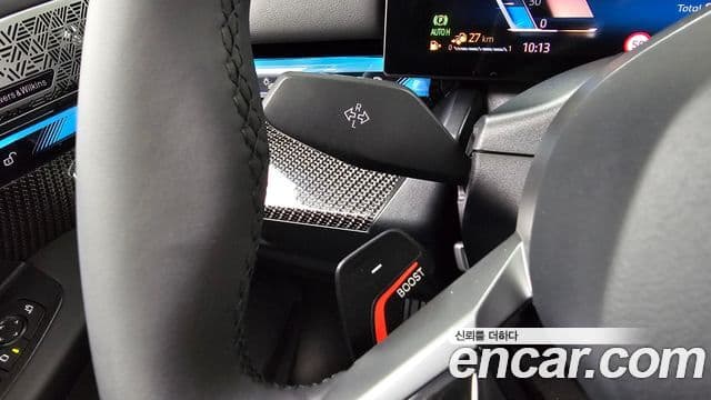 BMW 5 Series 2025 — Photo 29/34