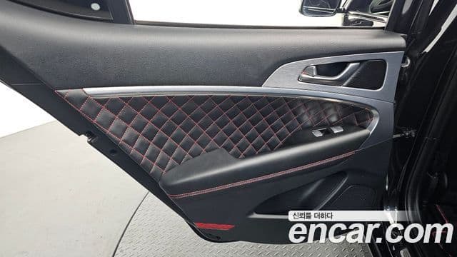 Genesis G70 2018 — Şəkil 26/37