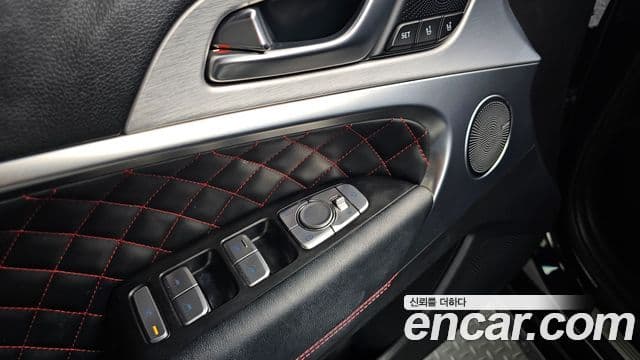 Genesis G70 2018 — Şəkil 7/37