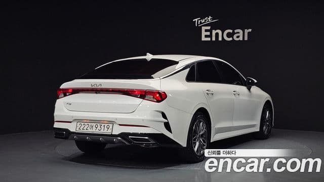 Kia K5 2022 — ფოტო 2/20