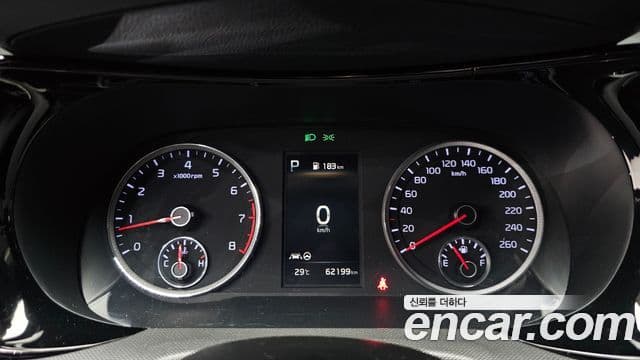 Kia K5 2022 — ფოტო 8/20