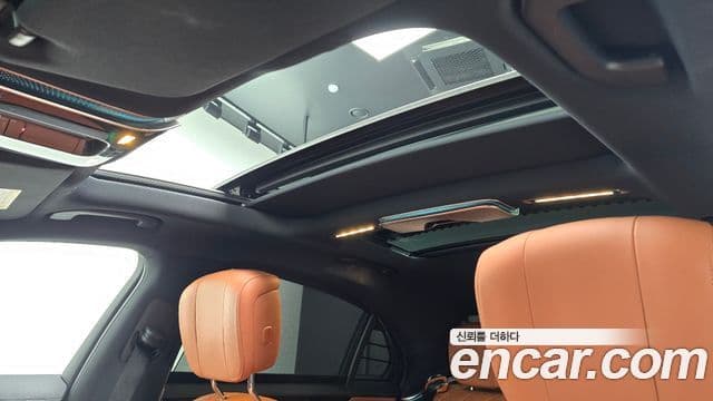Mercedes-Benz S-Class 2023 — ფოტო 18/20