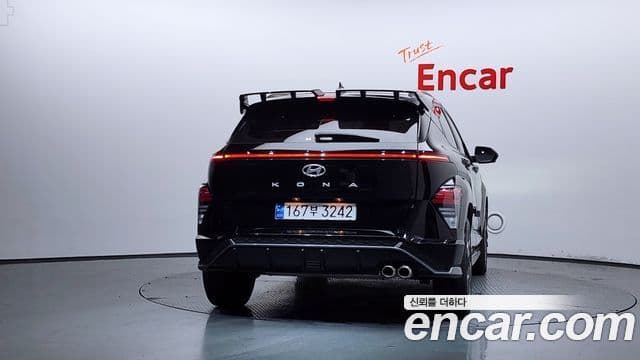 Hyundai Kona 2023 — фото 4 из 20