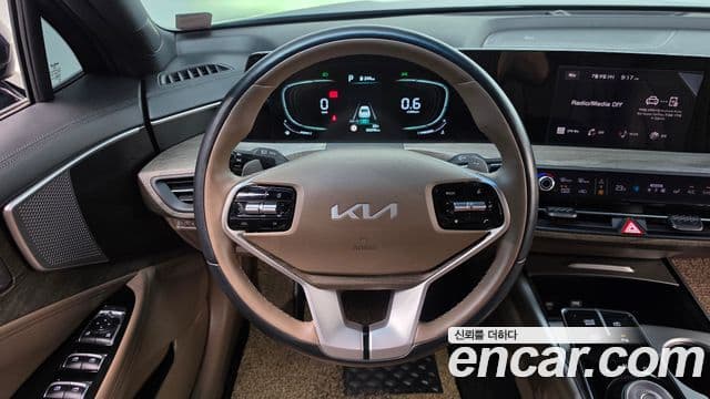 Kia K8 2023 — ფოტო 12/20