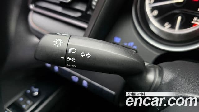 Toyota Camry 2019 — Фото 16/20