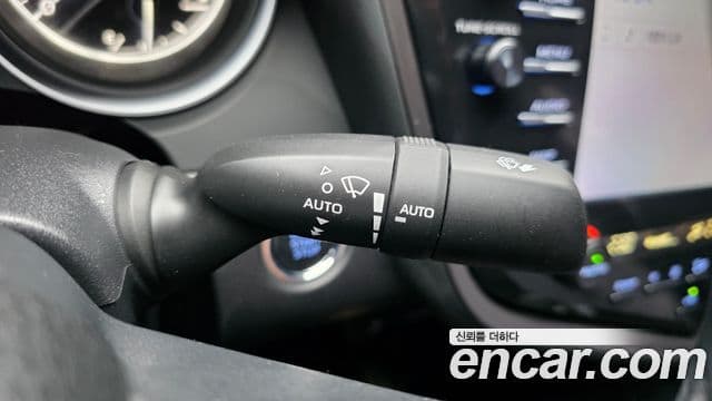 Toyota Camry 2019 — Фото 17/20