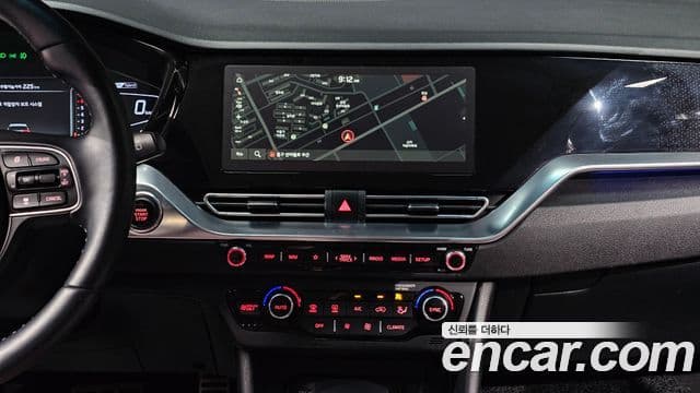 Kia Niro 2020 — фото 15 из 20