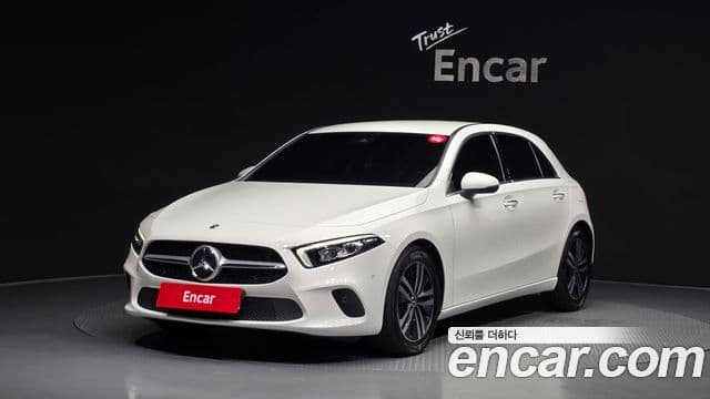 Mercedes-Benz A-Class 2022 — Фото 1/20