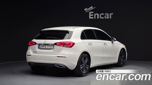 Mercedes-Benz A-Class 2022 — Фото 2/20