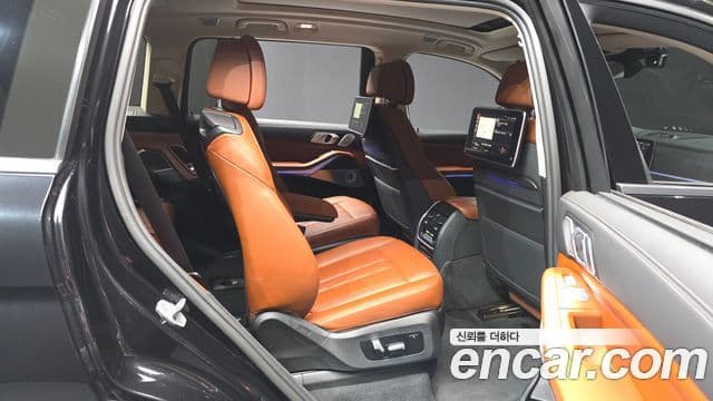 BMW X7 2021 — Şəkil 12/20