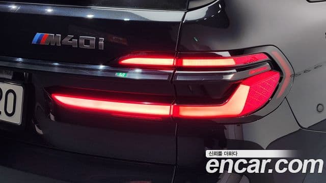 BMW X7 2025 — Photo 8/38