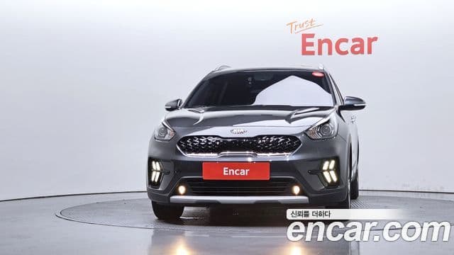 Kia Niro 2020 — Фото 3/20
