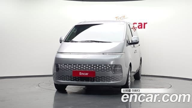 Hyundai Staria 2025 — Şəkil 3/20