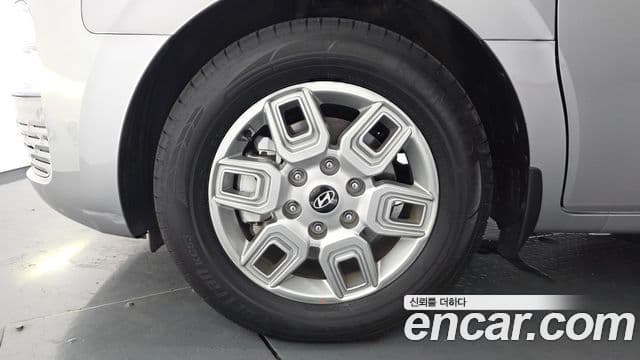 Hyundai Staria 2025 — Şəkil 5/20