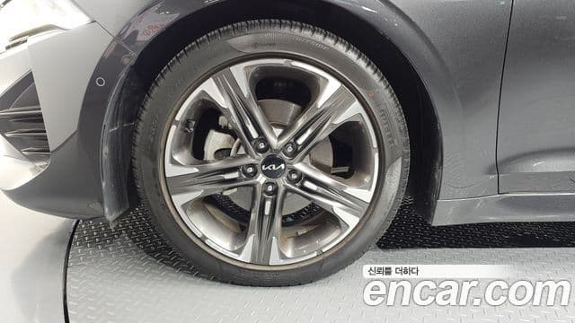 Kia K5 2021 — Şəkil 5/20