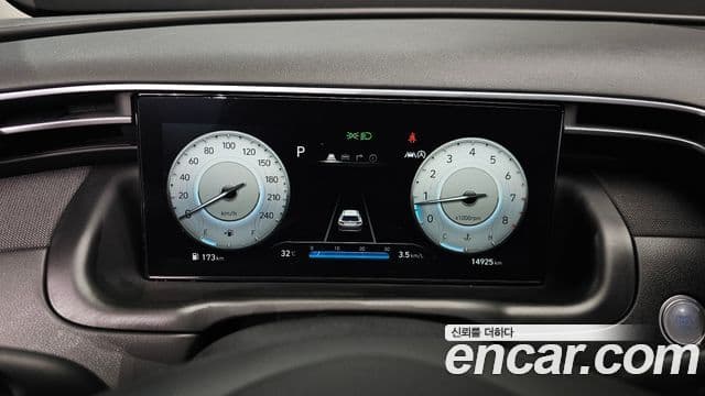 Hyundai The New Tucson 2021 — Фото 8/20