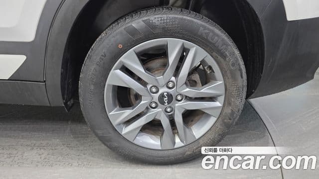 Kia Seltos 2022 — Şəkil 7/30