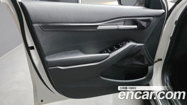 Kia Seltos 2022 — Şəkil 3/30