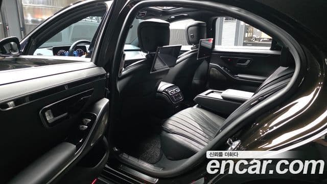 Mercedes-Benz S-Class 2021 — ფოტო 23/31